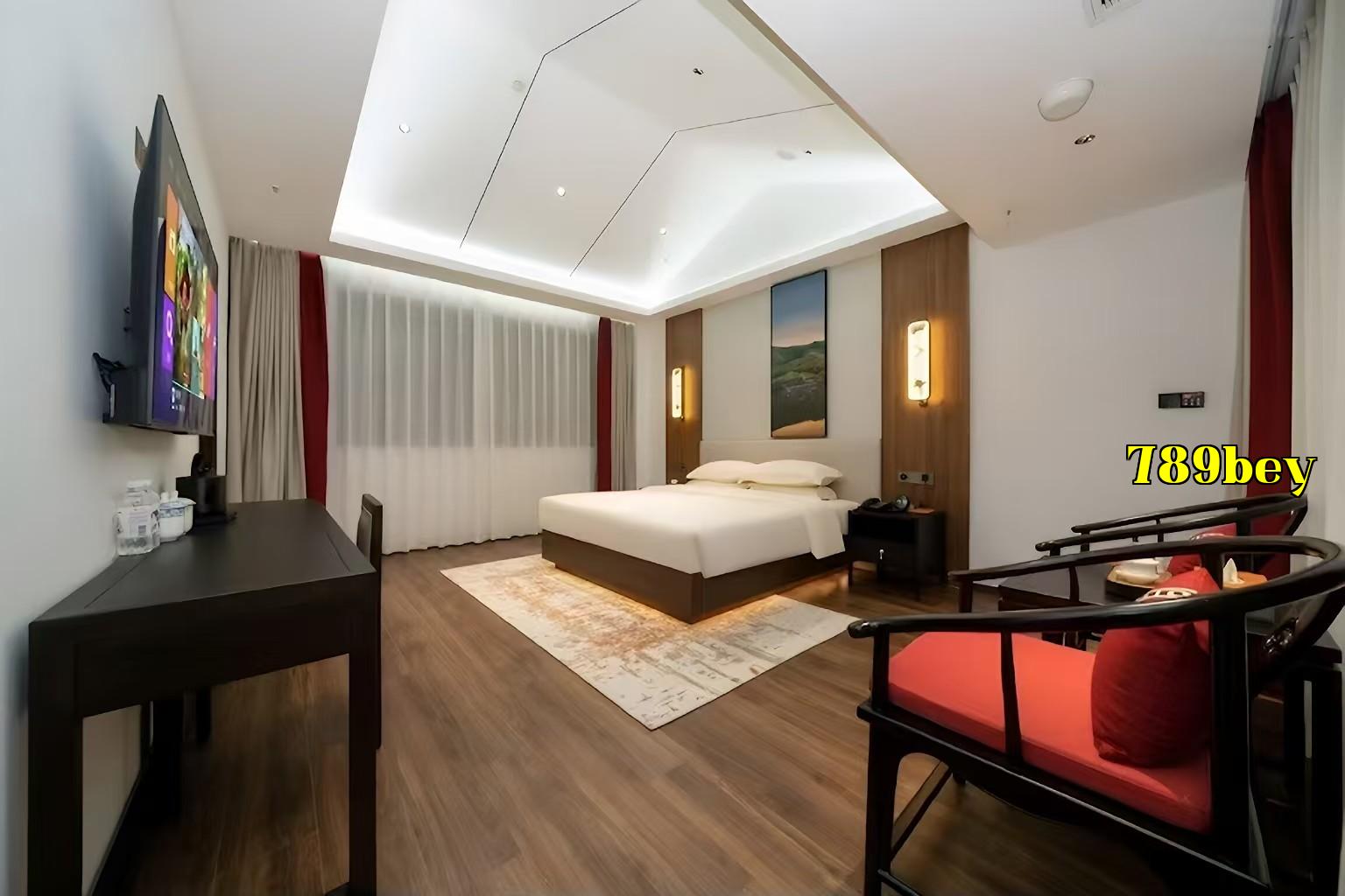 Phòng lớn làng cổ Đắc Mỹ